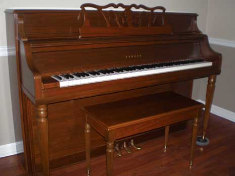 Yamaha Console Upright Piano - Lakeland, TN
